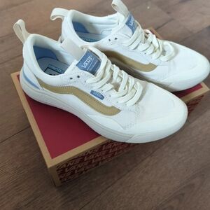 VANS Ultrarange Exo se